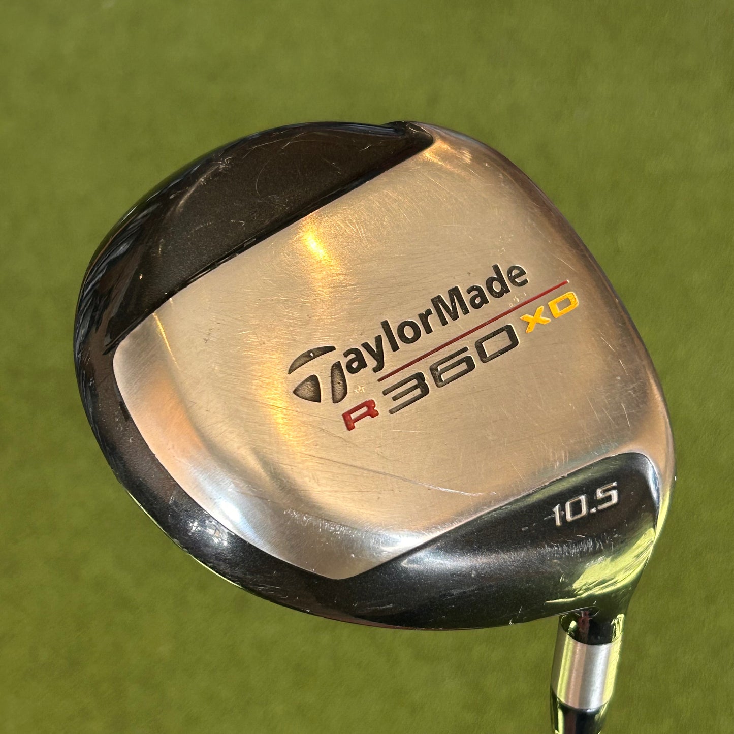 RH Taylormade R360 XD (10.5). Regular Flex.