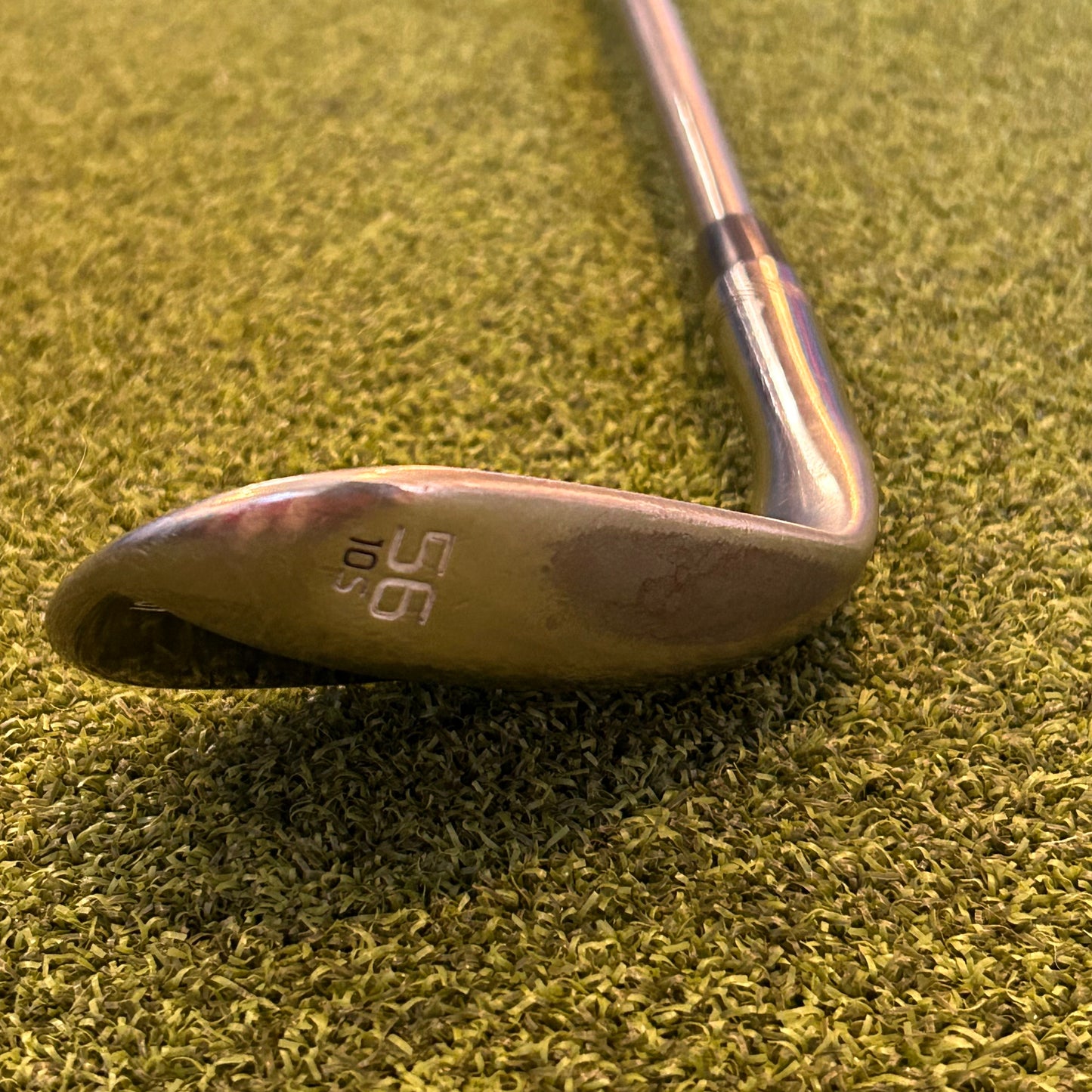RH Titleist SM9 S Grind Wedge (56). Upgraded Shaft.