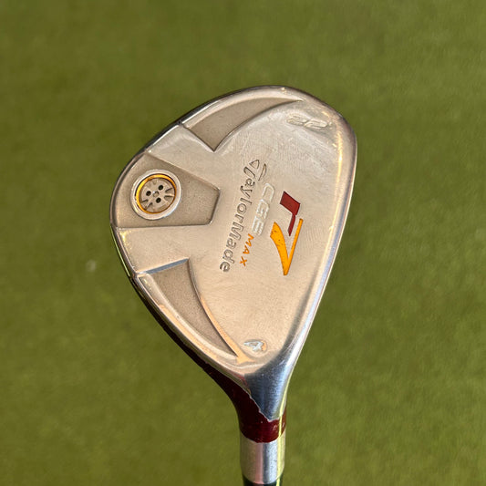 RH Taylormade R7 CGB Max 4 Hybrid. Stiff Flex.