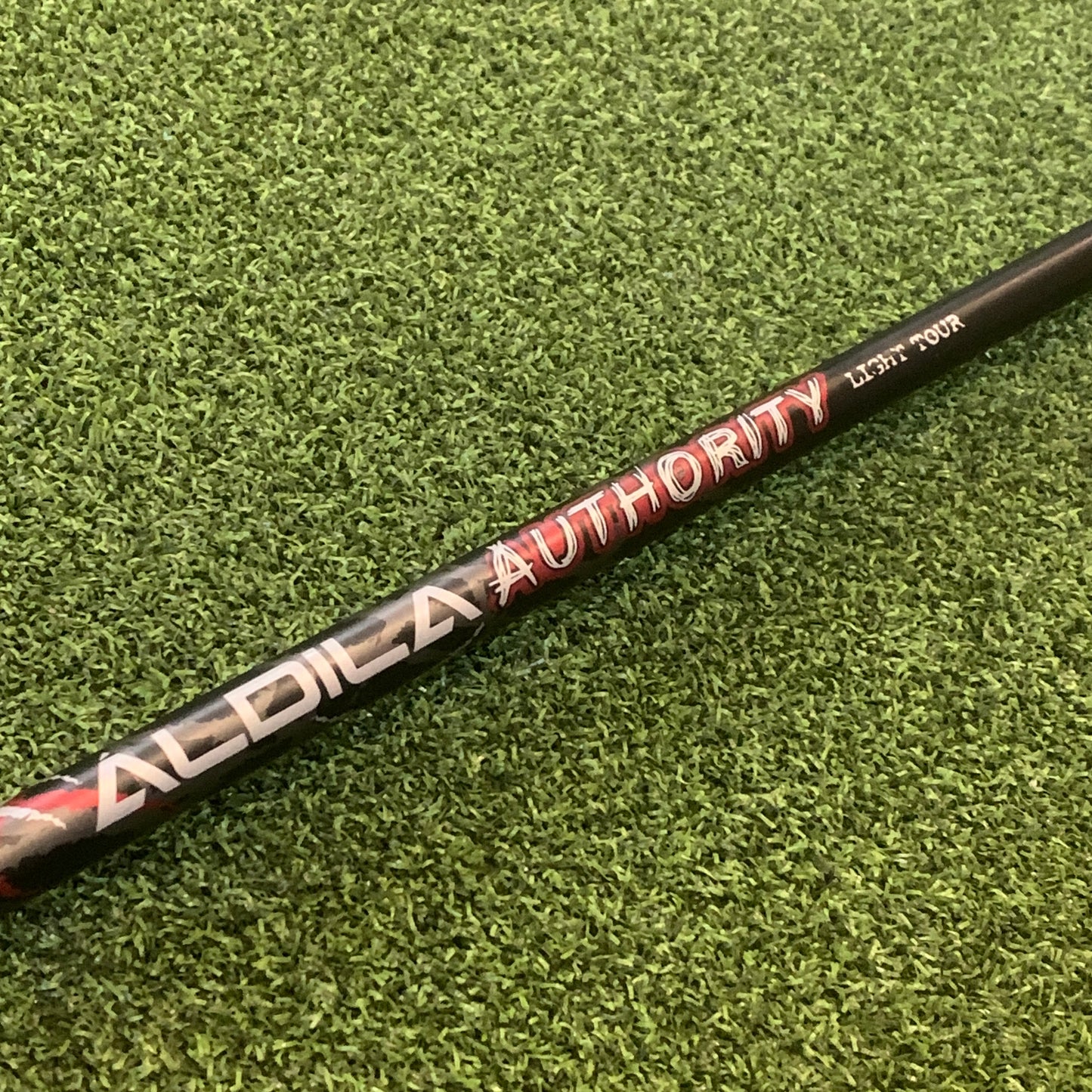 RH Krank Rage Black Driver (10.5)
