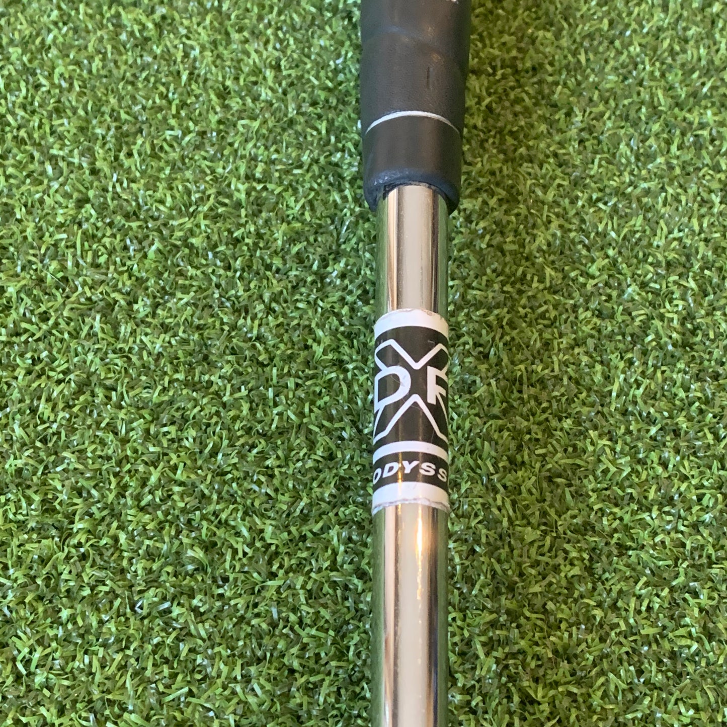 RH Odyssey Tri Hot #3 Putter. 33 IN.